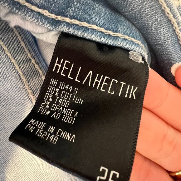 Floral Denim shorts - Picture 2 of 4